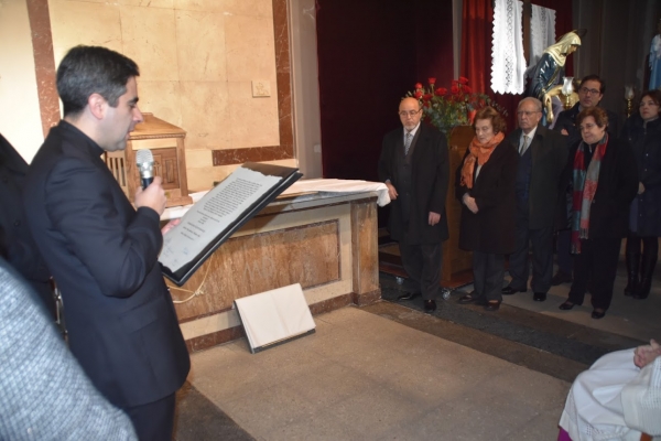 Inhumación de los restos de Hermógenes Vicente Morales  en la Iglesia  de San Sebastián mártir en Carabanchel Bajo. 20-01-2019